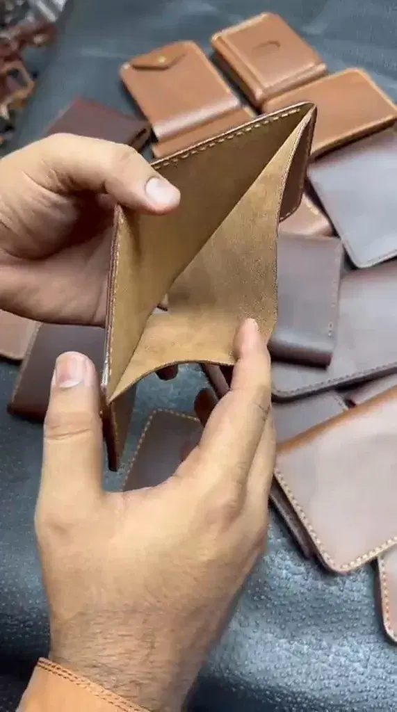 Honey Tan Slim Minimalist Bifold — leather product photo 3 of 4