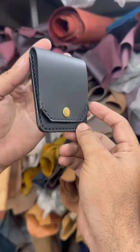 Matte Black Snap Flap Bifold — leather product photo 5 of 6