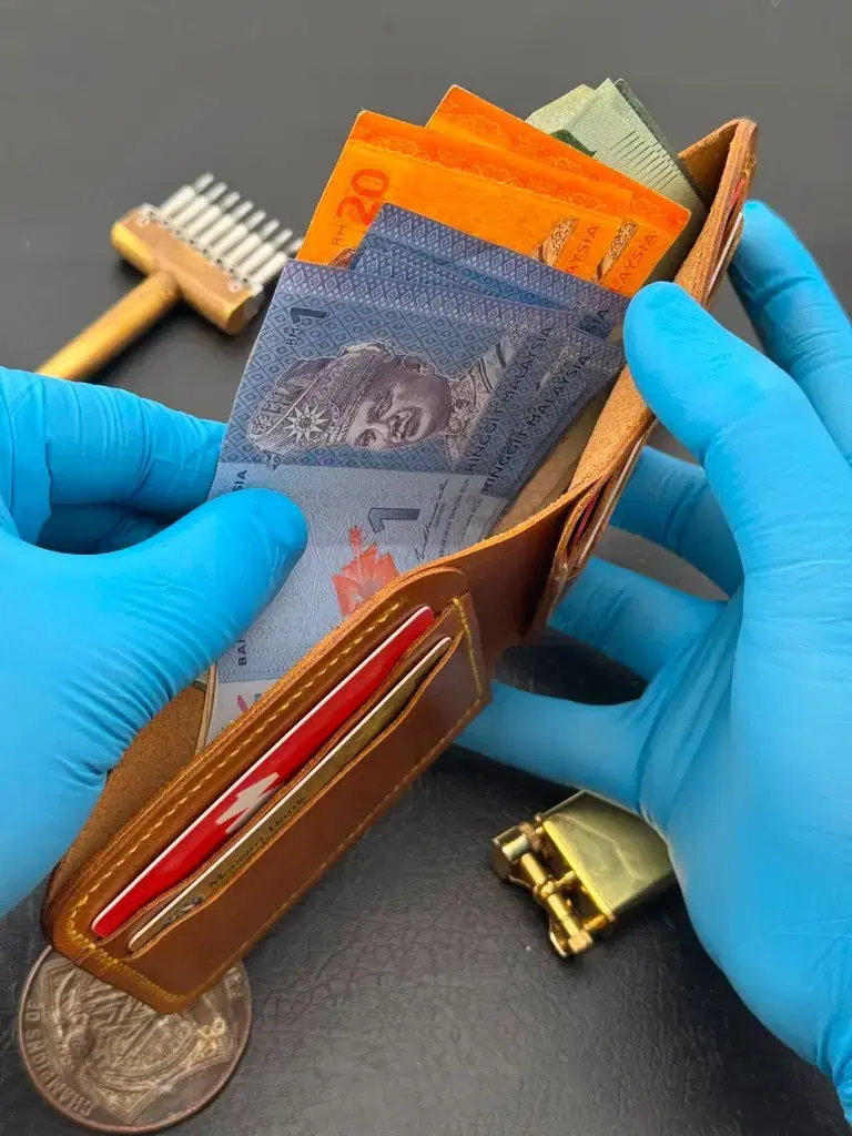 Tan Yellow-Stitch Handcrafted Bifold — leather product photo 1 of 2