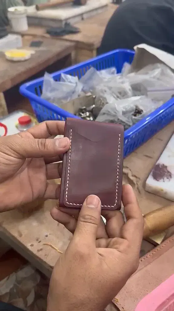 Burgundy Red-Interior Snap Card Holder — leather product photo 4 of 5