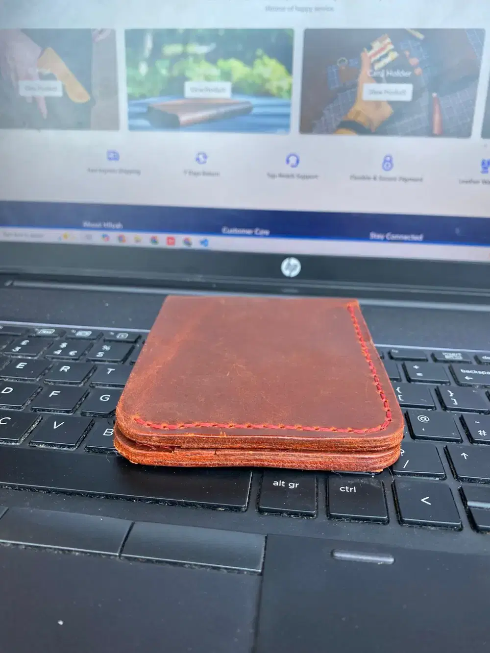 juela Leather Wallet — leather product photo 2 of 3