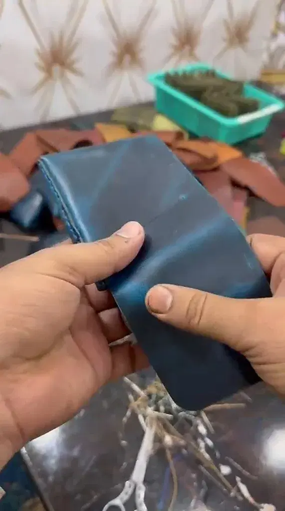 Navy Teal Pull-Up Slim Card Holder — leather product photo 5 of 6
