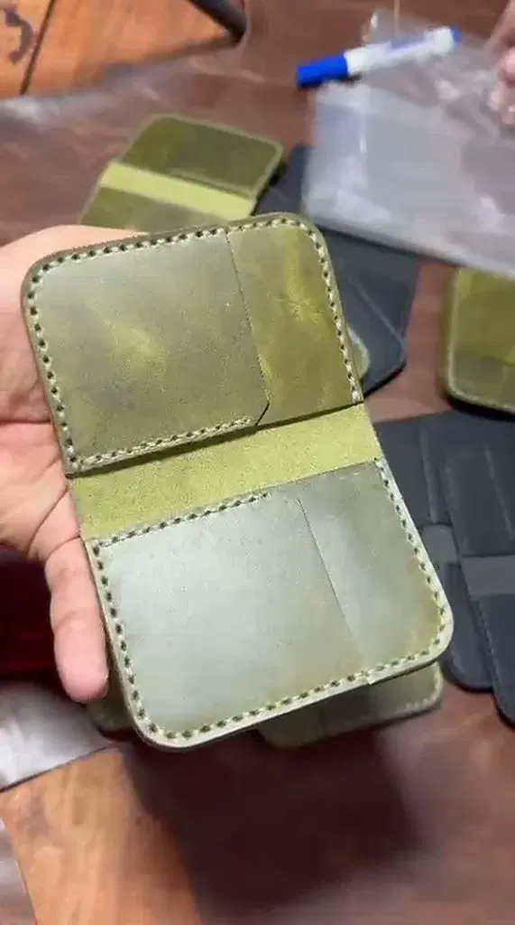 Olive Diagonal Pocket Slim Card Holder — leather product photo 4 of 4