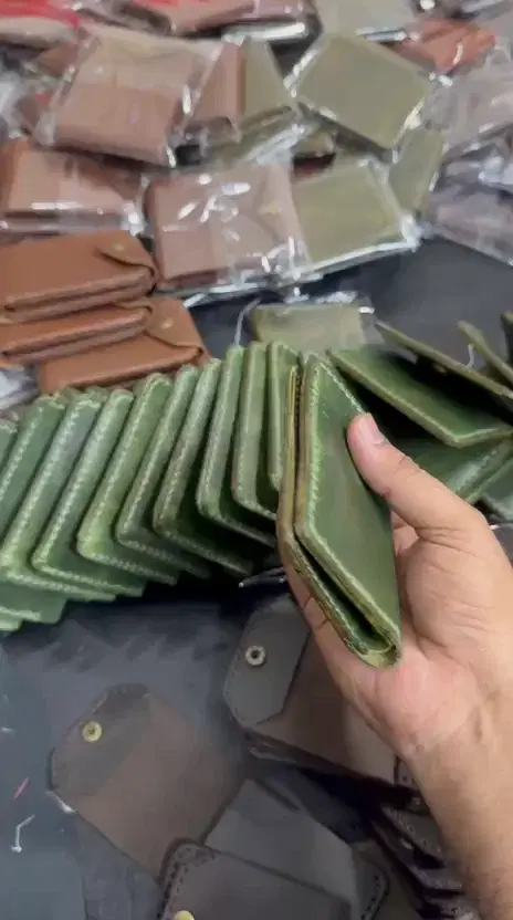 Olive Snap Distressed Card Holder — leather product photo 2 of 4